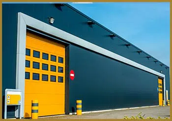 United Garage Doors Port Washington, NY 914-767-5619 - serv-com-gr-47m